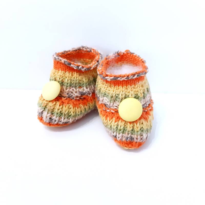 Babysöckchen, Gestrickte Babyschuhe Von 0-3 Monate Babysöckchen, Gestrickte Babyschuhe Von 0-3 Monate von Afrosteff