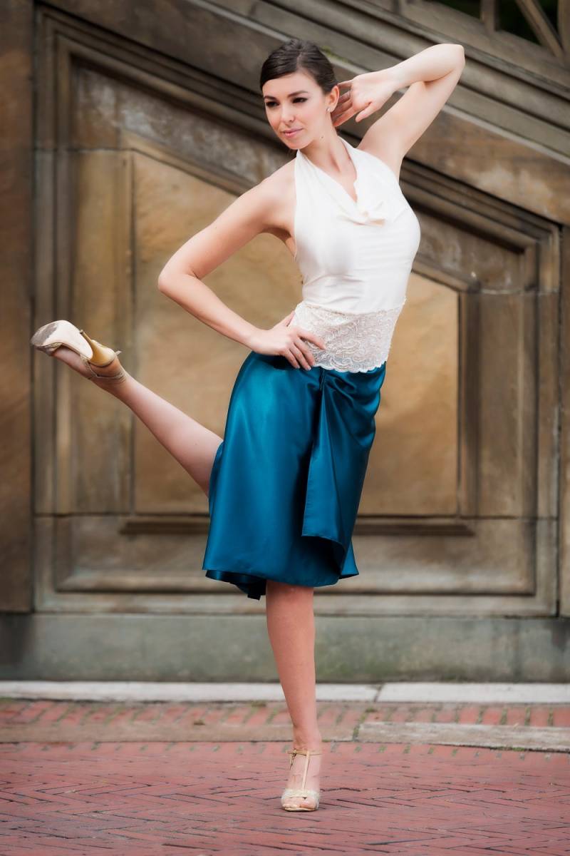 Madame Ellen - Open Back Top Mit Spitzenband von AgaBeYouTiful