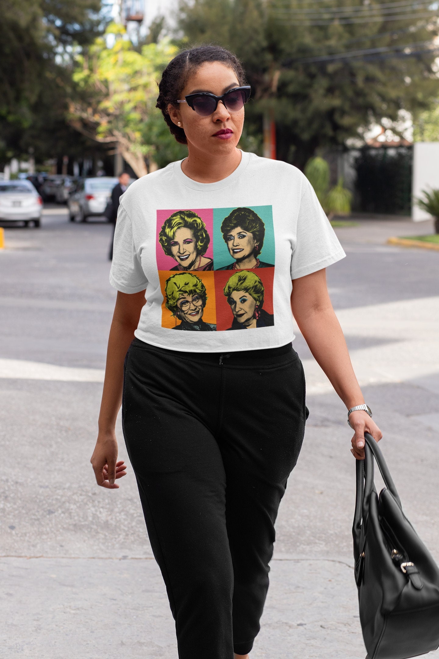 Golden Girls Pop Art Warhol Unisex Shirt Weiß von AgainstTheGrainNYC