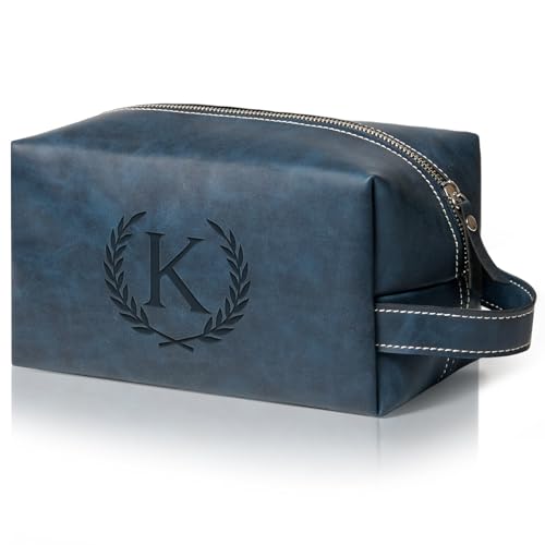 Aganmi Personalisierte Reise-Kulturbeutel für Herren, Initialbuchstabe, PU-Leder, wasserdicht, Rasiertasche für Toilettenartikel, Zubehör, Reiseutensilien, Aufbewahrungstaschen, Vatertag, Geburtstag Aganmi Personalisierte Reise-Kulturbeutel für Herren, Initialbuchstabe, PU-Leder, wasserdicht, Rasiertasche für Toilettenartikel, Zubehör, Reiseutensilien, Aufbewahrungstaschen, Vatertag, Geburtstag von Aganmi
