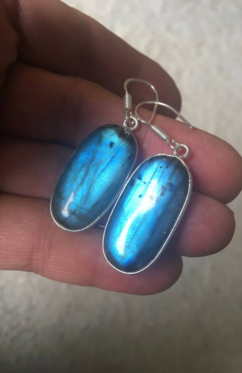 Lange Oval Labradorit Baumeln Ohrringe Sterling Silber Über Messing von AgateBeachcomber