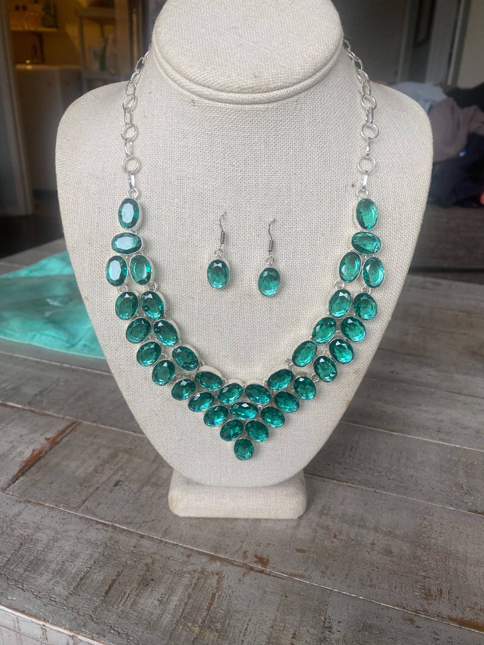 Schmuck Set Vintage Blau/Grün Topas Edelstein Halskette + Hängeohrringe - Blautopas Ohrringe von AgateBeachcomber