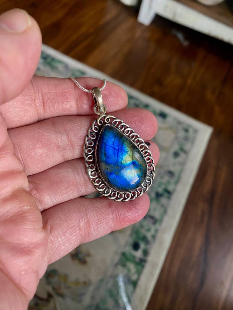 Sommer Schmuck Verkauf Qualität Blau Labradorit Halskette Und Anhänger-Blau Anhänger - Labradorit-Blau von AgateBeachcomber