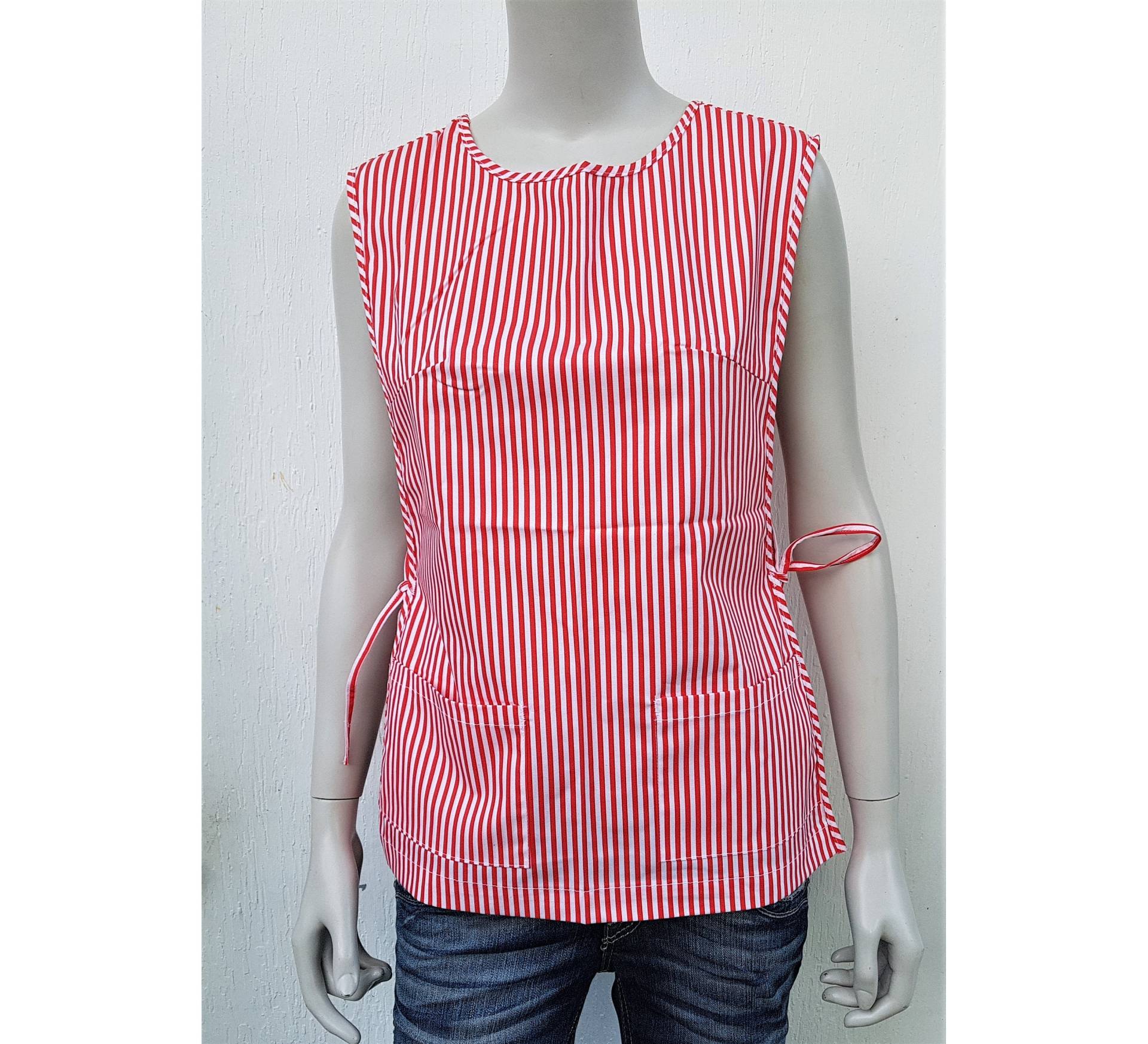 Vintage 70Er Jahre Candystriper Schürze Smock Weste Mit Seitlichen Krawatten/ Diner Hotdog Anbieter Uniform Rankin Uniformen 832 Union Made Workers Vintage 70Er Jahre Candystriper Schürze Smock Weste Mit Seitlichen Krawatten/ Diner Hotdog Anbieter Uniform Rankin Uniformen 832 Union Made Workers von AgeOfRewind