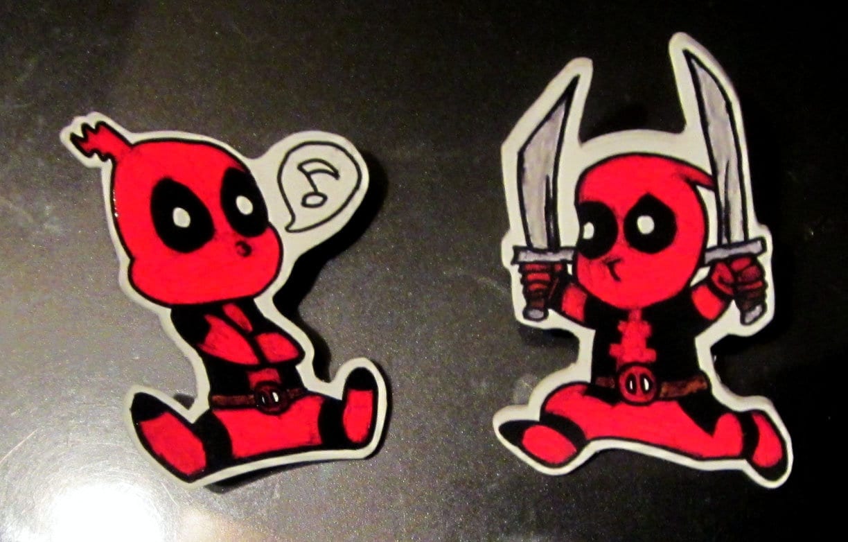 Chibi Deadpool-Pin-Set Chibi Deadpool-Pin-Set von Agis261Creation
