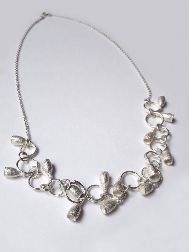 Kleine Silberne Mohnkette - Handgefertigter Schmuck Für Frauen von AgnesMoulinot