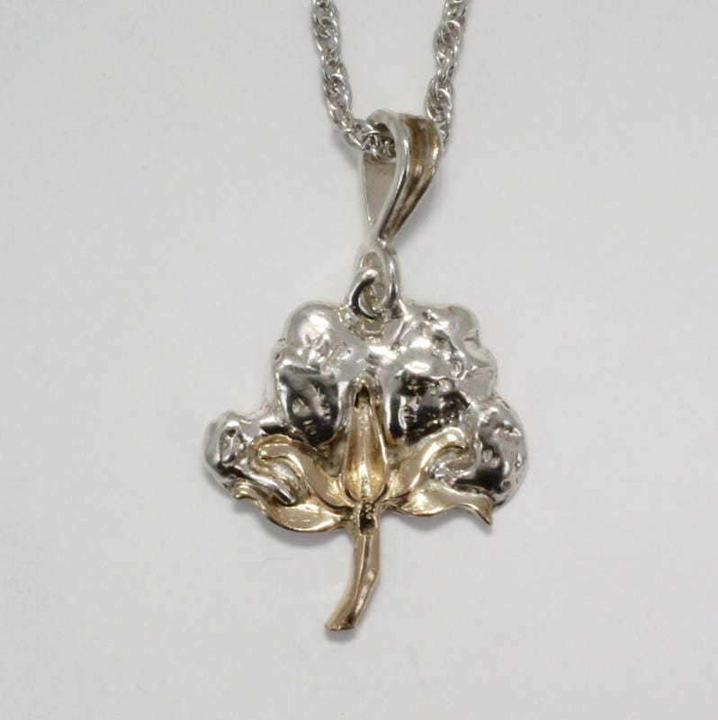 Anhänger Baumwollkapsel 14Kt Gold & Sterlingsilber, Baumwollanhänger von Agrijewelry