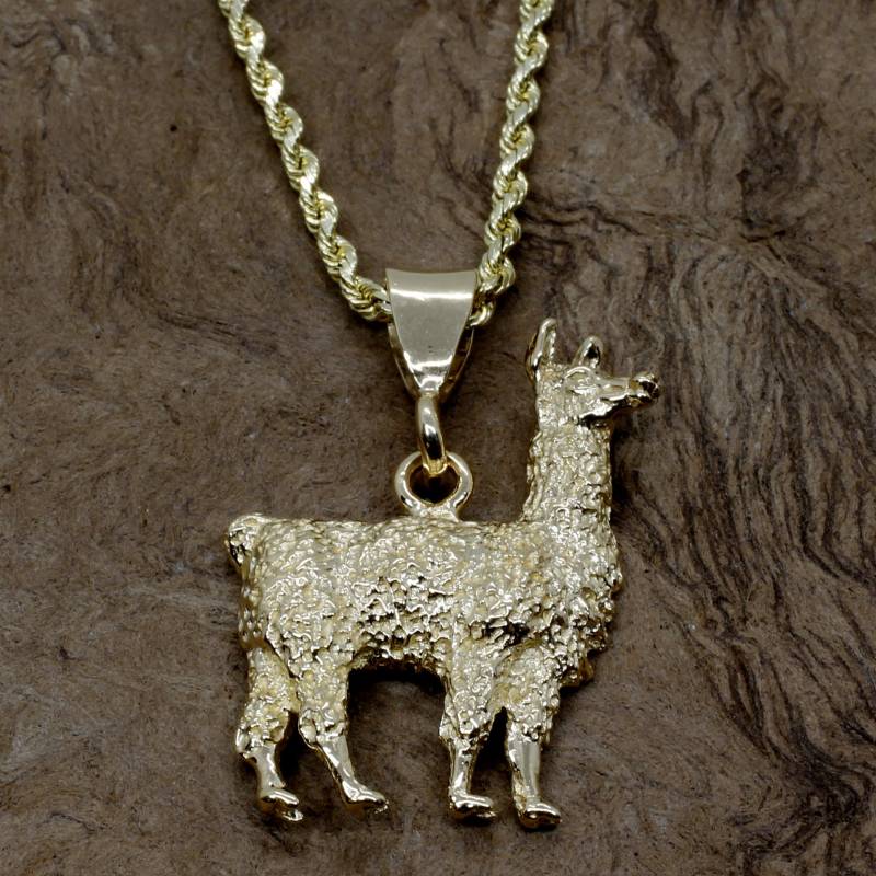14Kt Solid Gold Lama Halskette Riesiger Tieranhänger von Agrijewelry