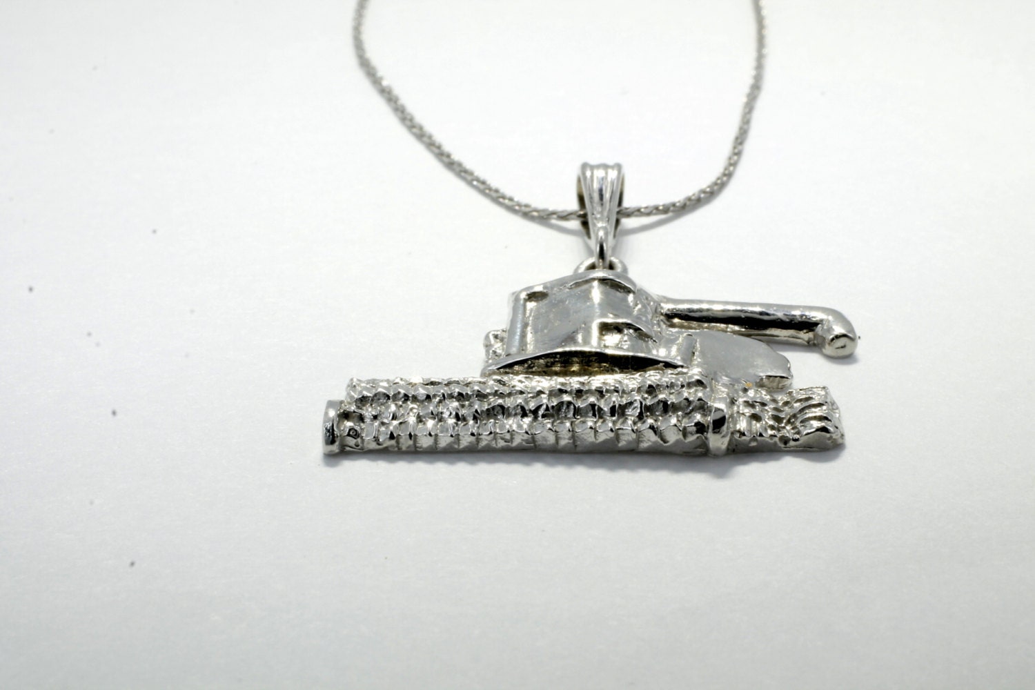 Mähdrescher Halskette Aus 14Kt Weißgold Mit Weizenkette Mähdrescher Halskette Aus 14Kt Weißgold Mit Weizenkette von Agrijewelry