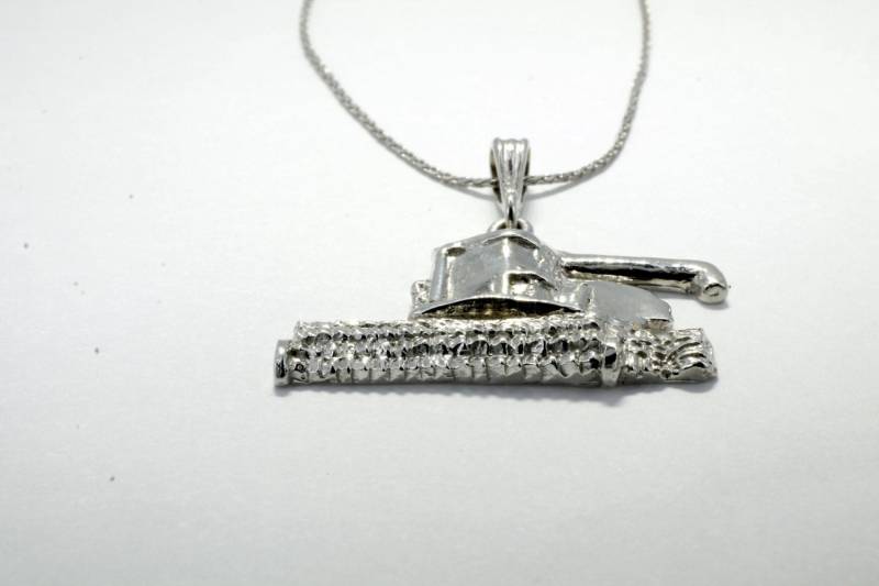 Mähdrescher Halskette Aus 14Kt Weißgold Mit Weizenkette von Agrijewelry
