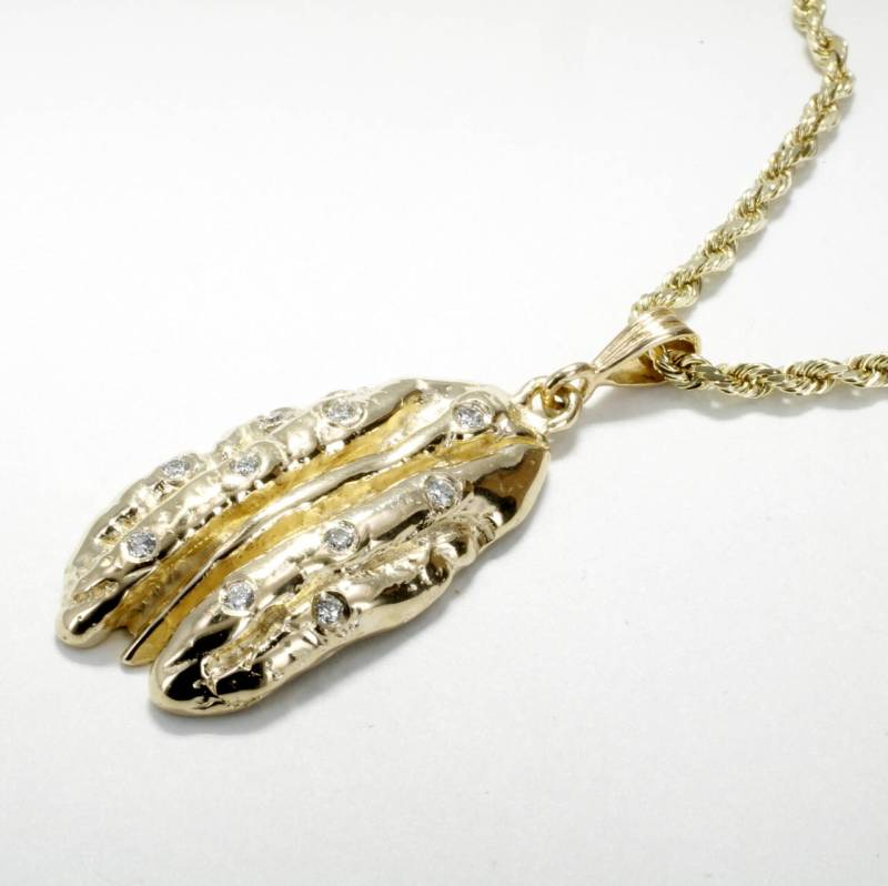 14Kt Gold Pecan Anhänger Halskette Mit Diamanten Auf Seil Kette von Agrijewelry