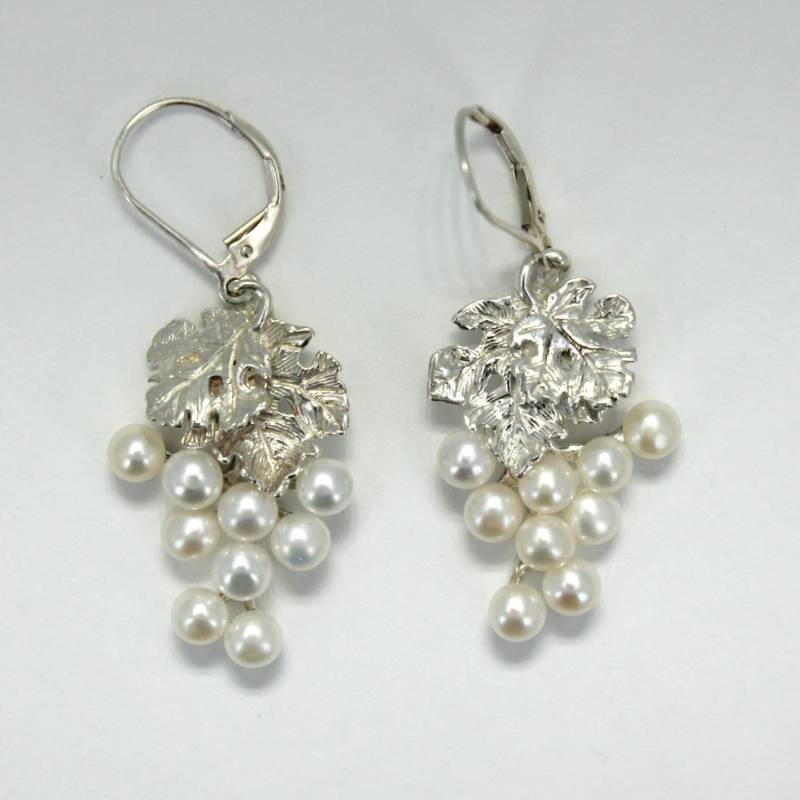 sterling Silber Trauben Ohrringe Weiße Perlen Ohrringe von Agrijewelry