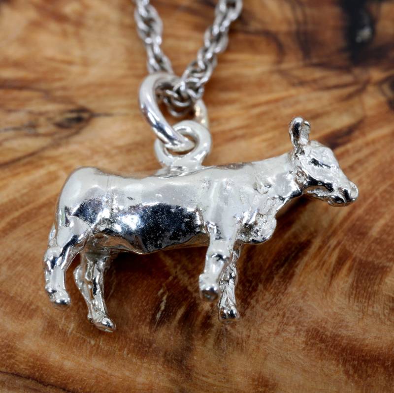 sterling Silber Färse Halskette 3D Rinder Schmuck, Viehzüchter Geschenk von Agrijewelry