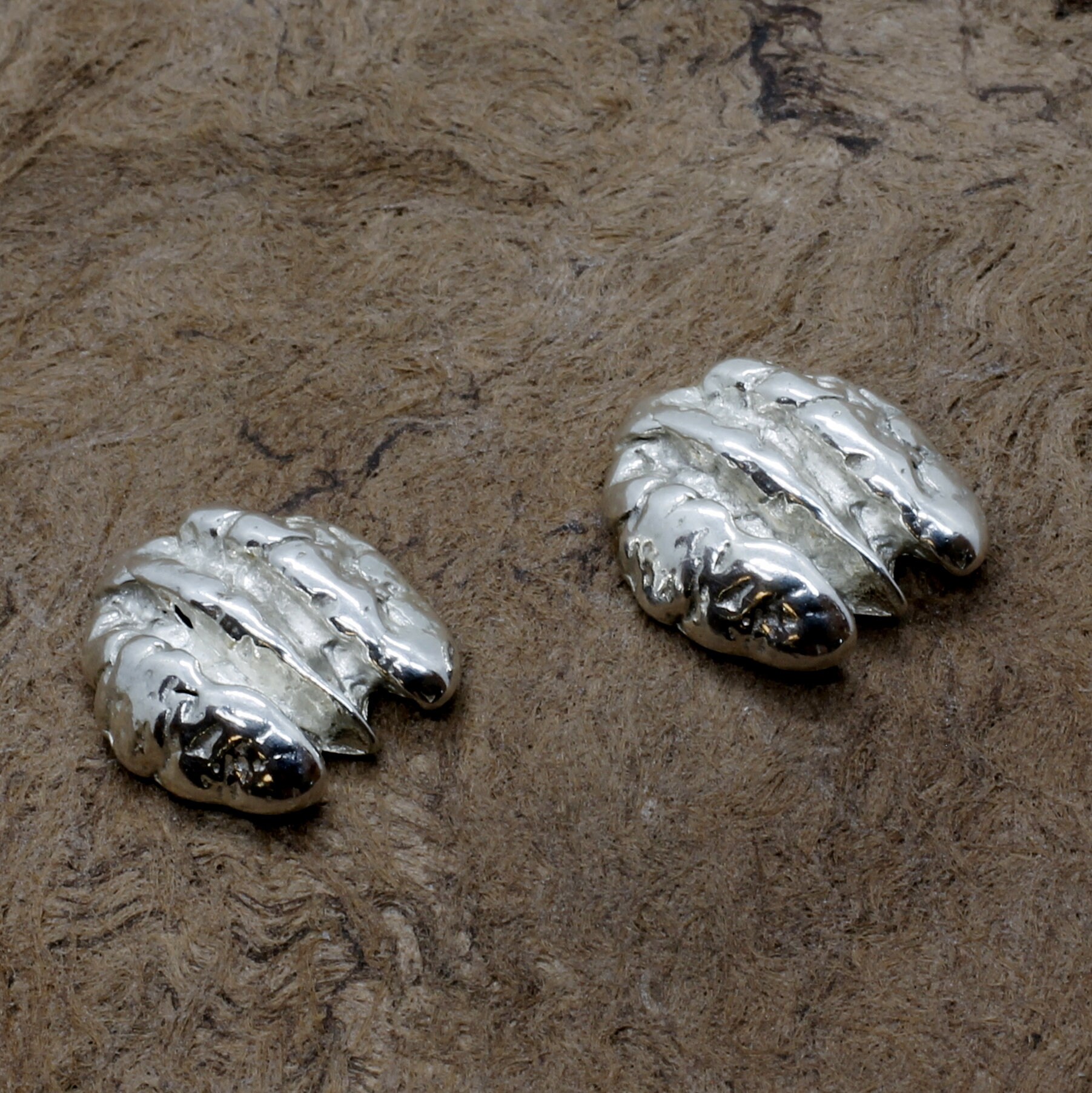 sterling Silber Kleine Pekannuss Ohrstecker Natur Inspirierter Schmuck sterling Silber Kleine Pekannuss Ohrstecker Natur Inspirierter Schmuck von Agrijewelry