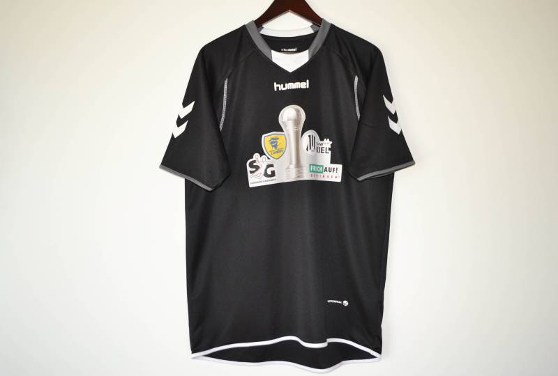 Vintage Hummel Sport Shirt Spiele Extreme Herren T-Shirt Hipster Kastig Unisex Sport-Shirt Active von AgritasVintage