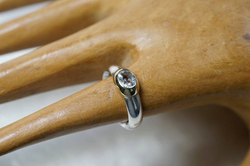 Aquamarin Ring Fein von AhiloDesign