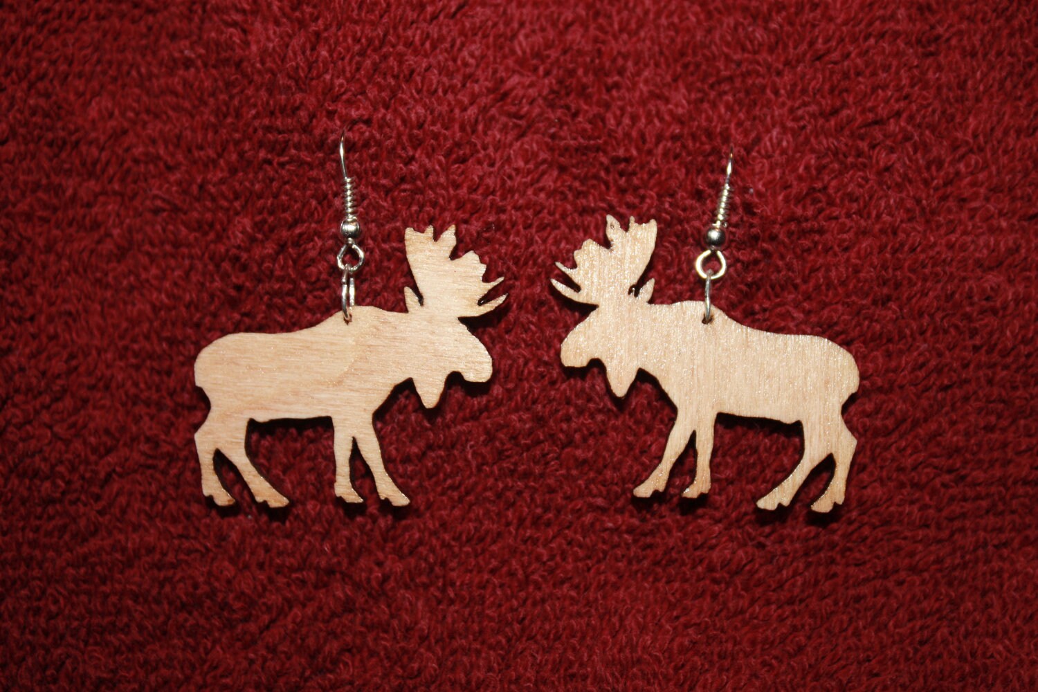 Holz Ohrringe - Laser-Schneiden Elch Moosetastic Holz Ohrringe - Laser-Schneiden Elch Moosetastic von AiLaserDesign
