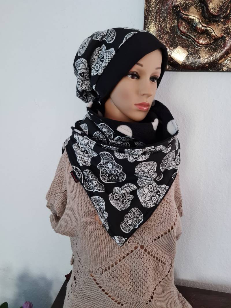 Ein Wickelschal+Beanie Mütze von AihandmadeDesign