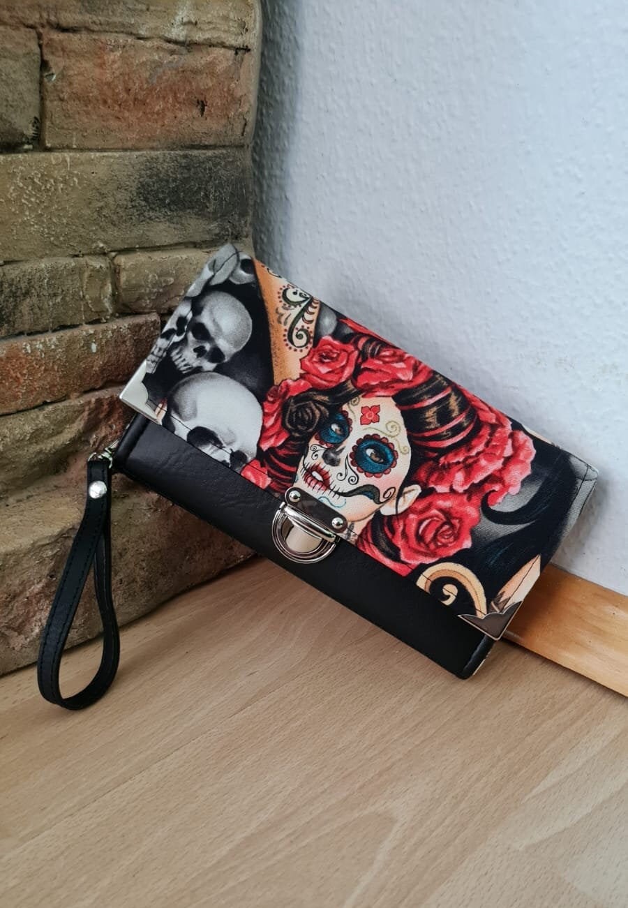 Eine Xl Geldbörse Mit Fotofächer Eine Xl Geldbörse Mit Fotofächer von AihandmadeDesign