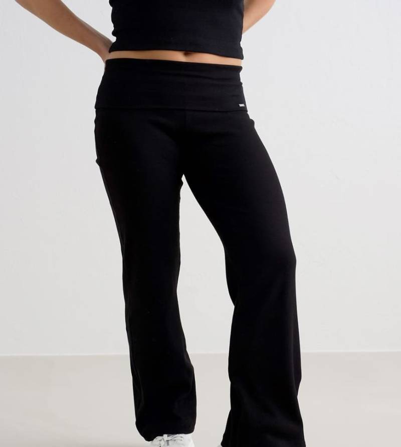 Aim'n Petite - Ease - Gerippte Hose in Schwarz von Aim'n