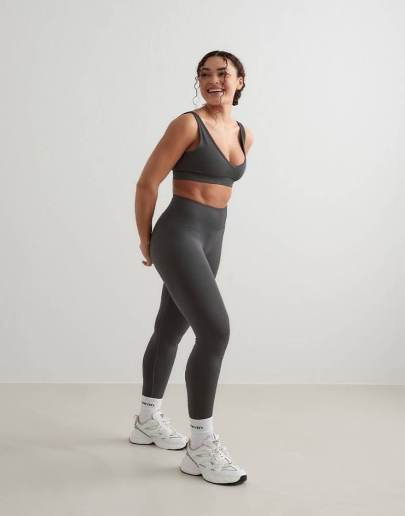 Aim'n - Shadow - Formende, nahtlose Leggings in Grau von Aim'n