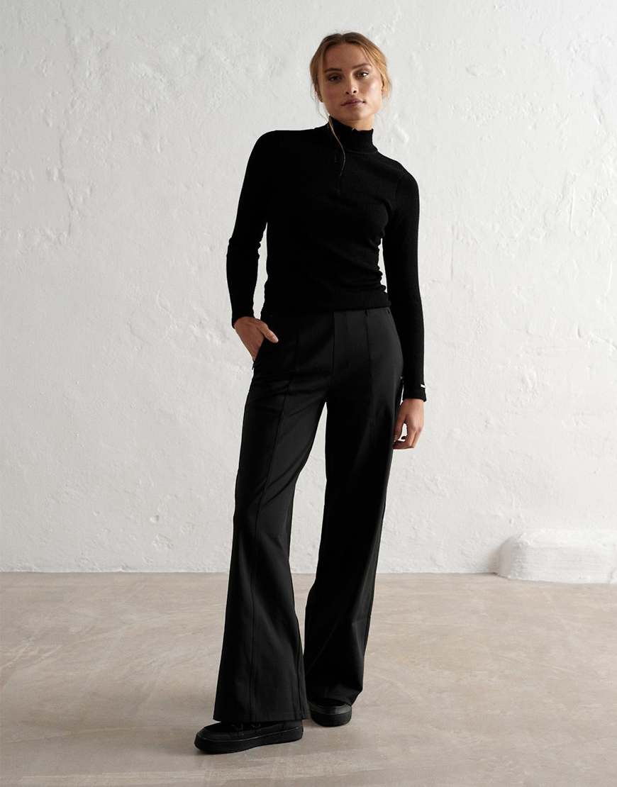 Aim'n - Wärmende Hose in Schwarz mit Biesen von Aim'n