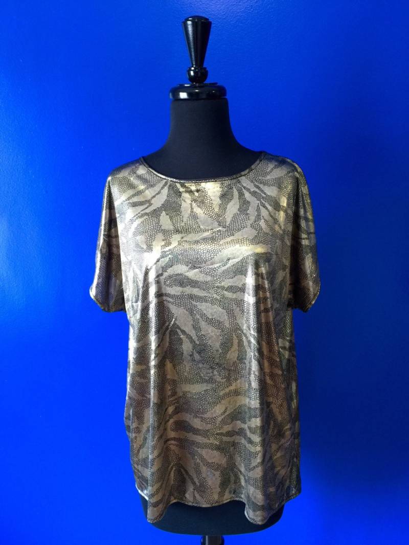 Gold Schimmer Studio 54 Top Gold Schimmer Studio 54 Top von AimeeBrownTelevision