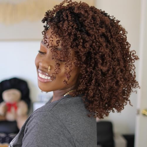 Yanky Twist Häkelhaar für schwarze Frauen, 8 Packungen, vorgeschlungenes Yankee Twist, Braun, Frühling, Mini Passion Twist mit lockigen Enden, synthetische Häkelzöpfe, 20,3 cm, 8 Packungen Yanky Twist Häkelhaar für schwarze Frauen, 8 Packungen, vorgeschlungenes Yankee Twist, Braun, Frühling, Mini Passion Twist mit lockigen Enden, synthetische Häkelzöpfe, 20,3 cm, 8 Packungen von Ainimiu