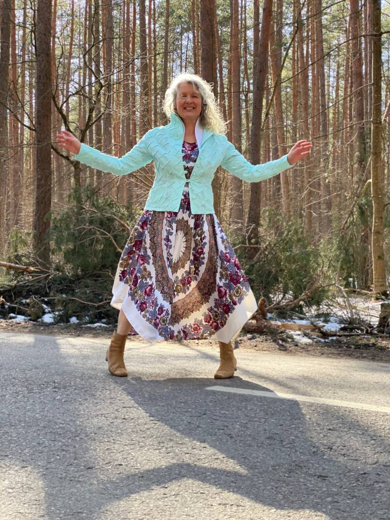 Aiste Anaite Braut Jacke ~ Boho Hochzeit Unikat Beliebige Farben Dress Your Soul von AisteAnaite