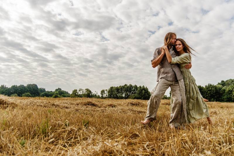 Aiste Anaite Dress/Natürliches Langes Kleid Für Frauen Leinen Einzigartiges Reversibles Bequemes Sommerkleid von AisteAnaite