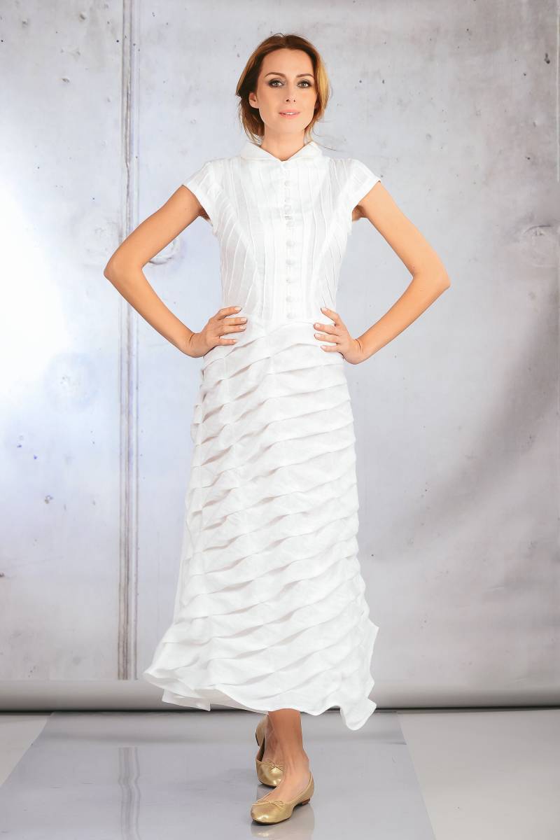 Einzigartiges Kleid Aiste Anaite/Haute Couture Ganz Weißes Mit Ärmeln Cocktailkleid Weißes Für Frauen Hochzeitskleider von AisteAnaite