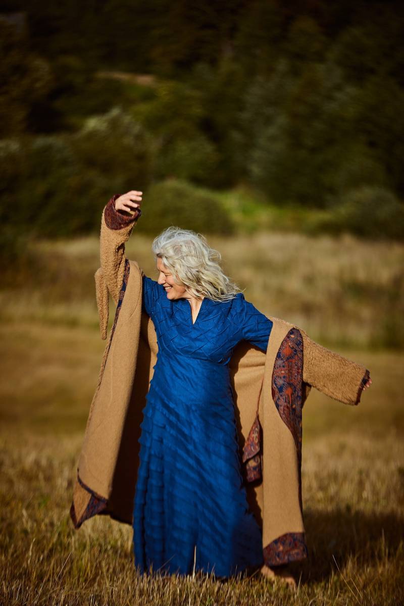 Fairy Fashion Art Einzigartiges Leinenkleid Von Aiste Anaite ~ Langes Für Frauen Handgemachtes Boho Kleid Besondere Momente von AisteAnaite