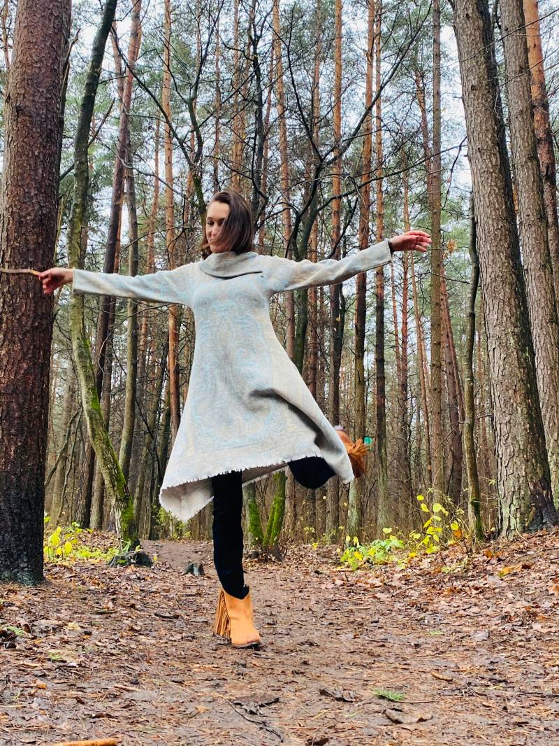 Warmer Bauch Knie Langarm Tunika Für Besondere Frauen Von Aiste Anaite ~ Gemütliche Wende Tunika Oversized Verschiedene Farben Kleid von AisteAnaite