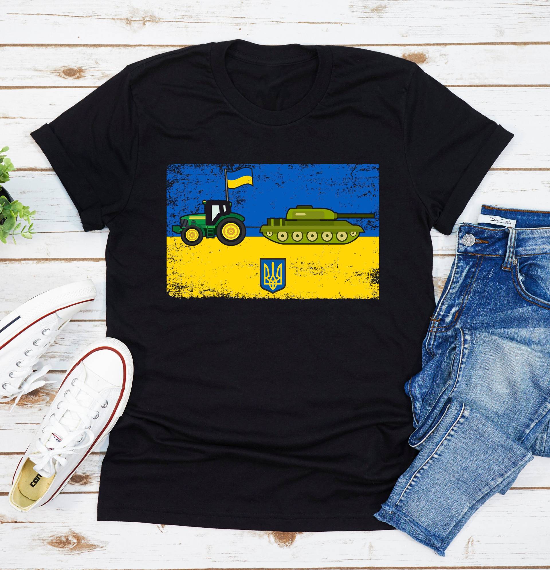Ukrainisch Bauer Stiehlt Tank T-Shirt, Lustige Traktor Ukraine Flagge Shirt, Ich Stehe Mit Shirt Ukrainisch Bauer Stiehlt Tank T-Shirt, Lustige Traktor Ukraine Flagge Shirt, Ich Stehe Mit Shirt von Aivstudio