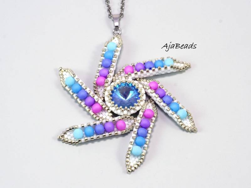 Anhänger | Und Ohrringe Windrad - Blau-Lila-Weiß von AjaBeads