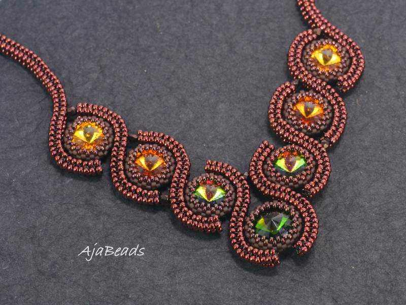 Trickles - Grün-Orange-Kupfer Halskette von AjaBeads