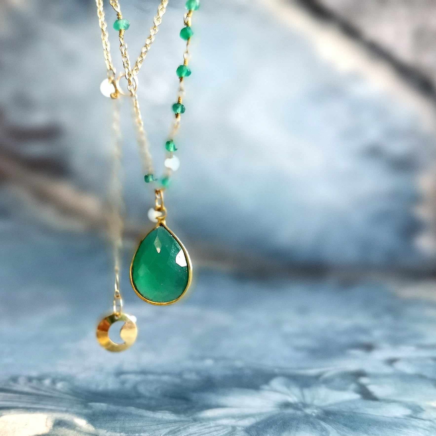Grün Onyx Rosenkranz Halskette, Aaa Qualität Facettierter Teardrop Anhänger Goldhalskette Geschenke Für Sie von AjlaJewelz