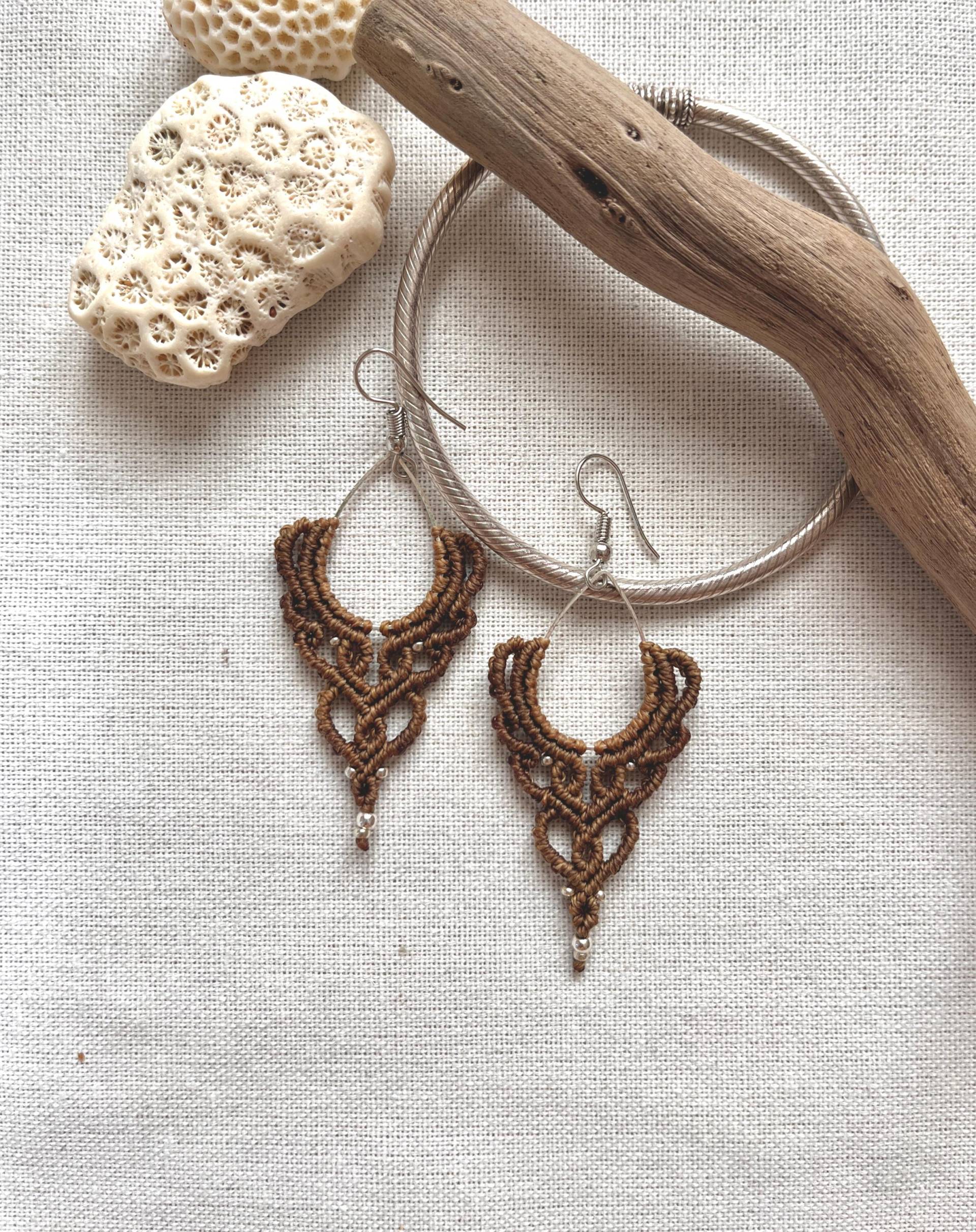 Boho Makramee Ohrringe ~ Schmuck Hochzeit Brautschmuck Mikromakramee Style Boho Makramee Ohrringe ~ Schmuck Hochzeit Brautschmuck Mikromakramee Style von Akashaknots