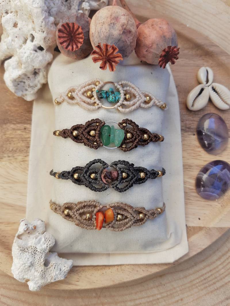Mineralsteinarmbänder ~ Chakra-Ausgleichsstein Handgemacht Flechtschmuck Rosenquarz Rhodochrosit Türkis Amethyst Jaspis von Akashaknots