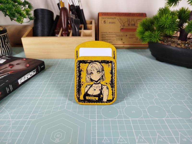 Kartenhalter Aus Leder Im Anime Stil. Handgefertigt. Aus Echtem von Akileathercraft