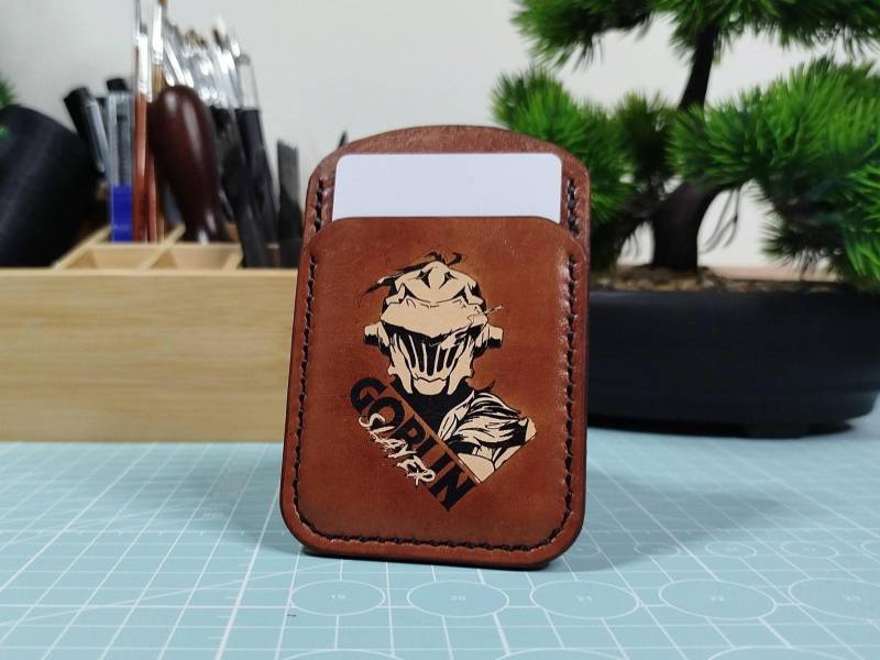 Kartenhalter Aus Leder Im Anime Stil. Handgefertigt. Aus Echtem von Akileathercraft