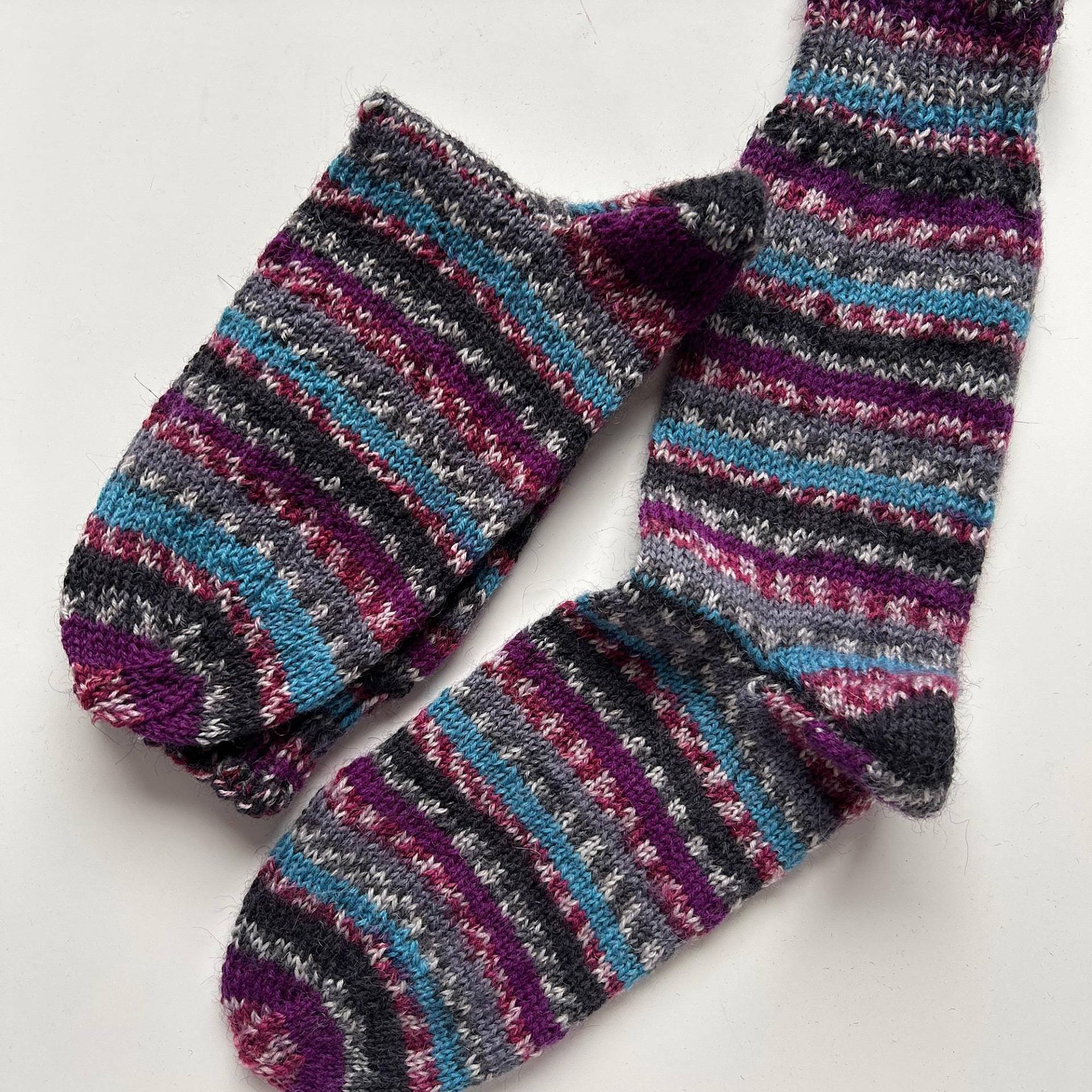 Gestrickte Socken in Der Größe 38/39 Warme Füße + Wollsocken Damenstrümpfe Herrensocken von AkinoBoutique