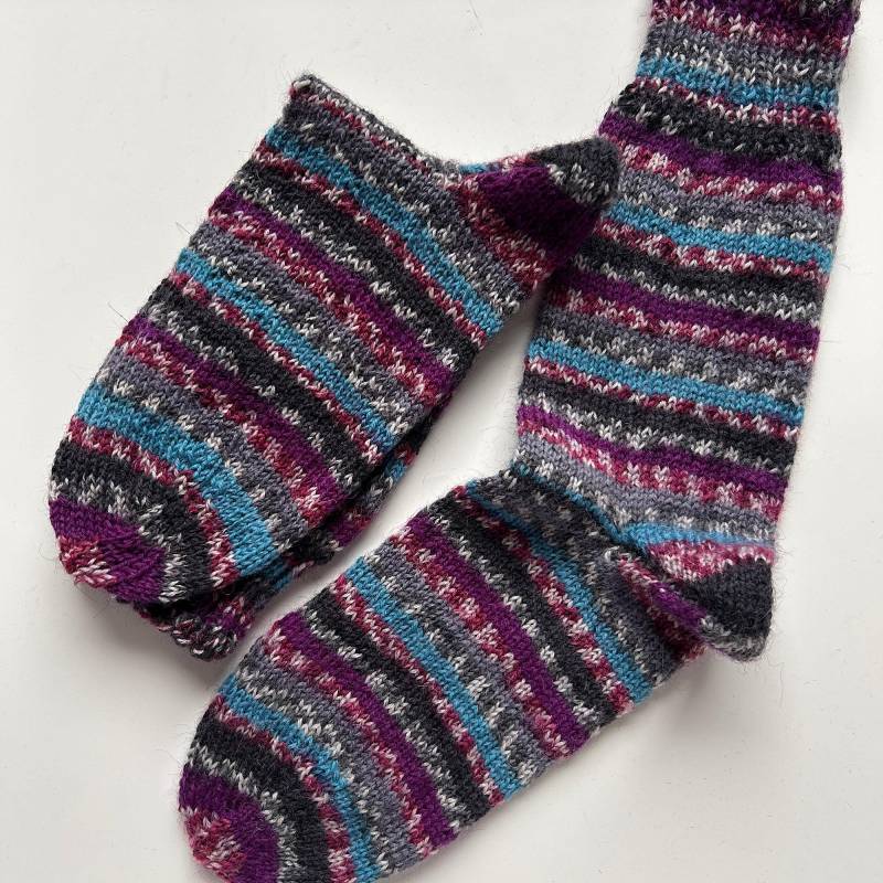 Gestrickte Socken in Der Größe 38/39 Warme Füße + Wollsocken Damenstrümpfe Herrensocken von AkinoBoutique