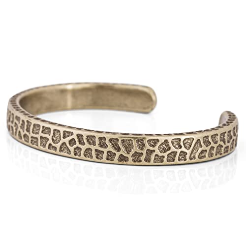 Akitsune Terra Armreif | Gehämmert Antik Armschmuck Frauen Herren Edelstahl Armband Rustikal - Messing 60mm von Akitsune