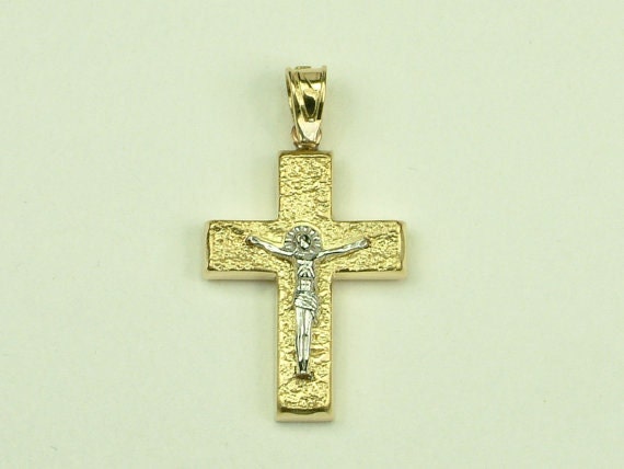 18K Goldkreuz Mit Gekreuzigtem Jesus Christus von AkoyaPearls
