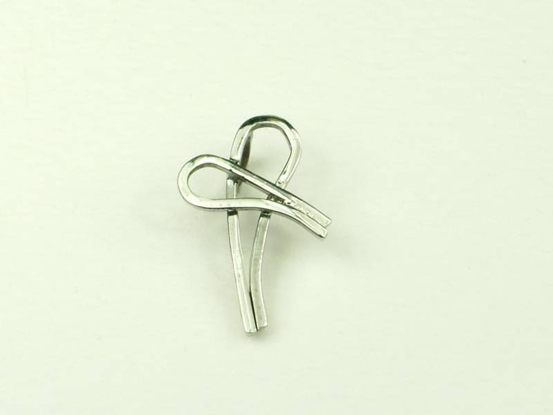 Handgefertigtes Kreuz Aus 750Er Weißgold von AkoyaPearls