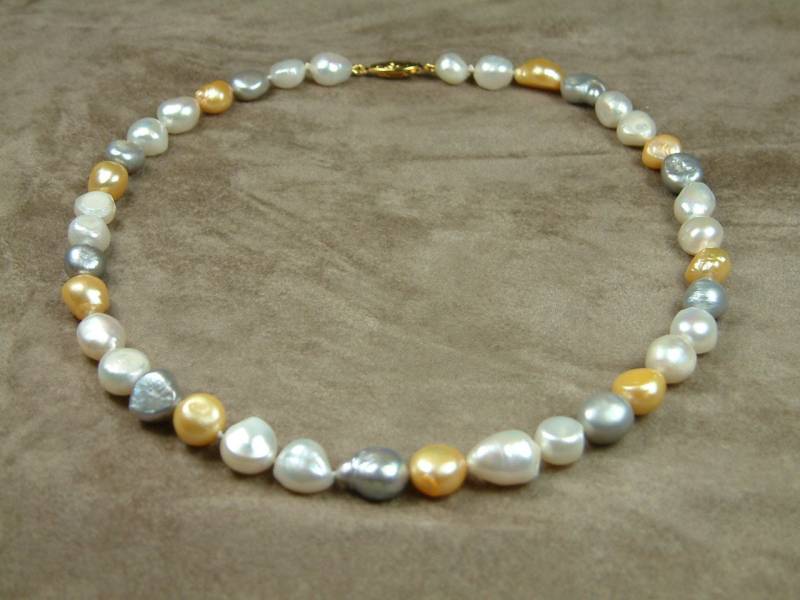 Weiße, Graue Und Gelbe Perlenkette 11 - 13 Mm von AkoyaPearls