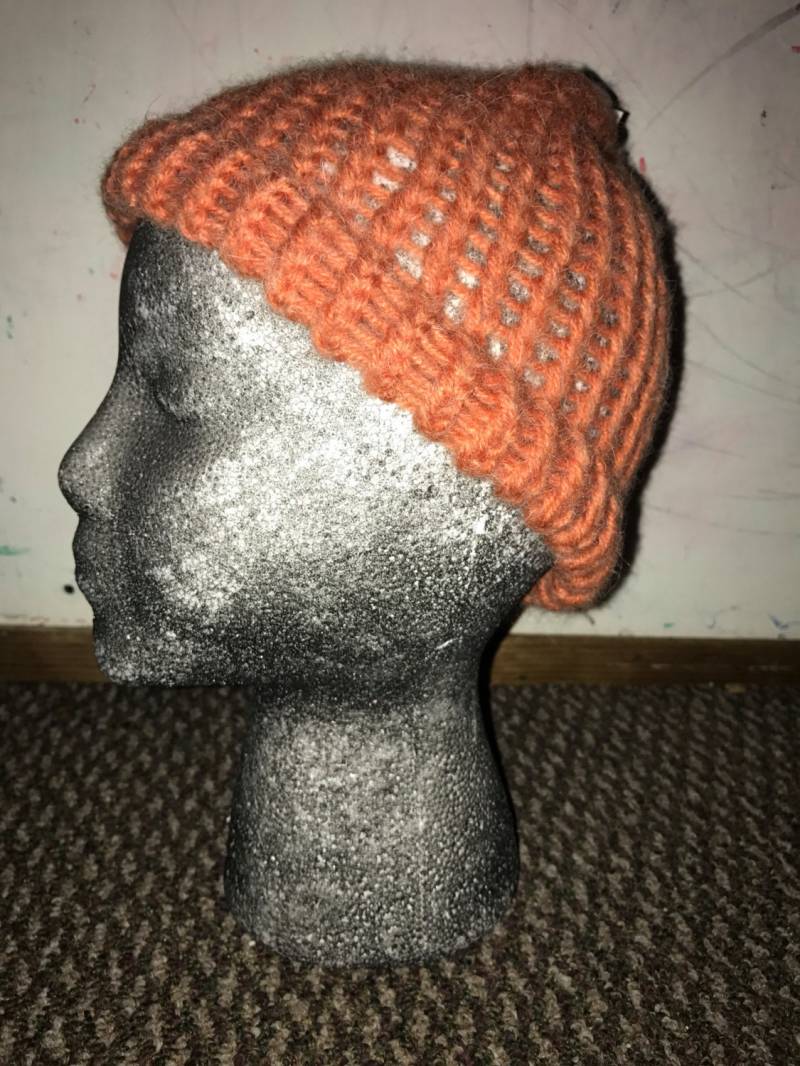 stricken Alpaka Mützen Eine Größe-Kind/Kleinkind-Hut-Korallen-Orange von AlaMarAlpaca