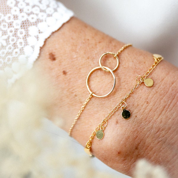 Armband Zwei Ringe Versilbert Oder Vergoldet An Kette Armband Zwei Ringe Versilbert Oder Vergoldet An Kette von AlabridesLezards