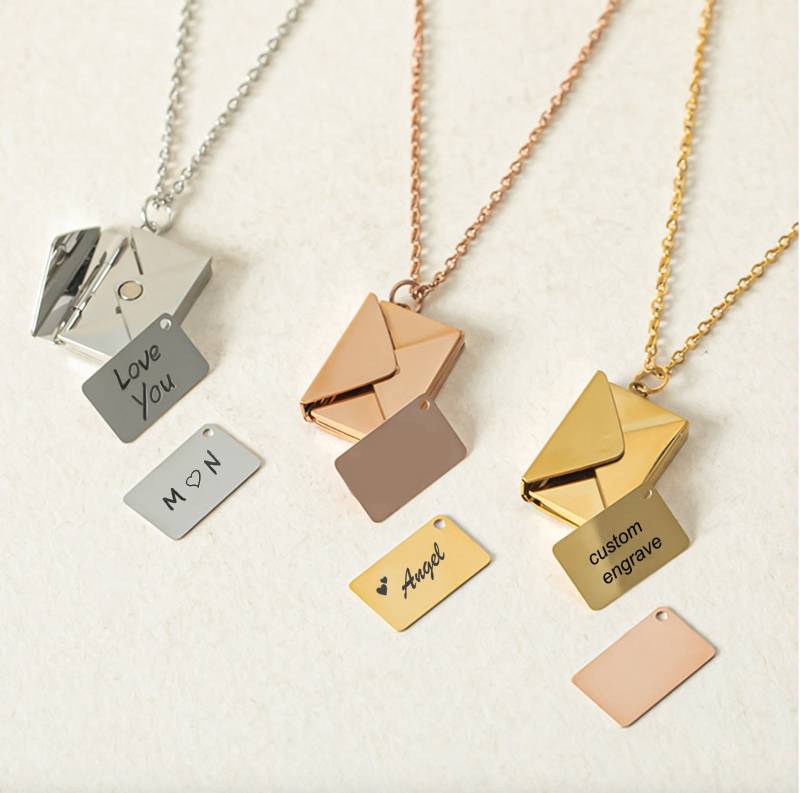 Individuell Gravierte Umschlag Halskette, Brief Geheime Stainless Name Medaillon Valentinstag Geschenk(Cn05 Individuell Gravierte Umschlag Halskette, Brief Geheime Stainless Name Medaillon Valentinstag Geschenk(Cn05 von AladaGifts